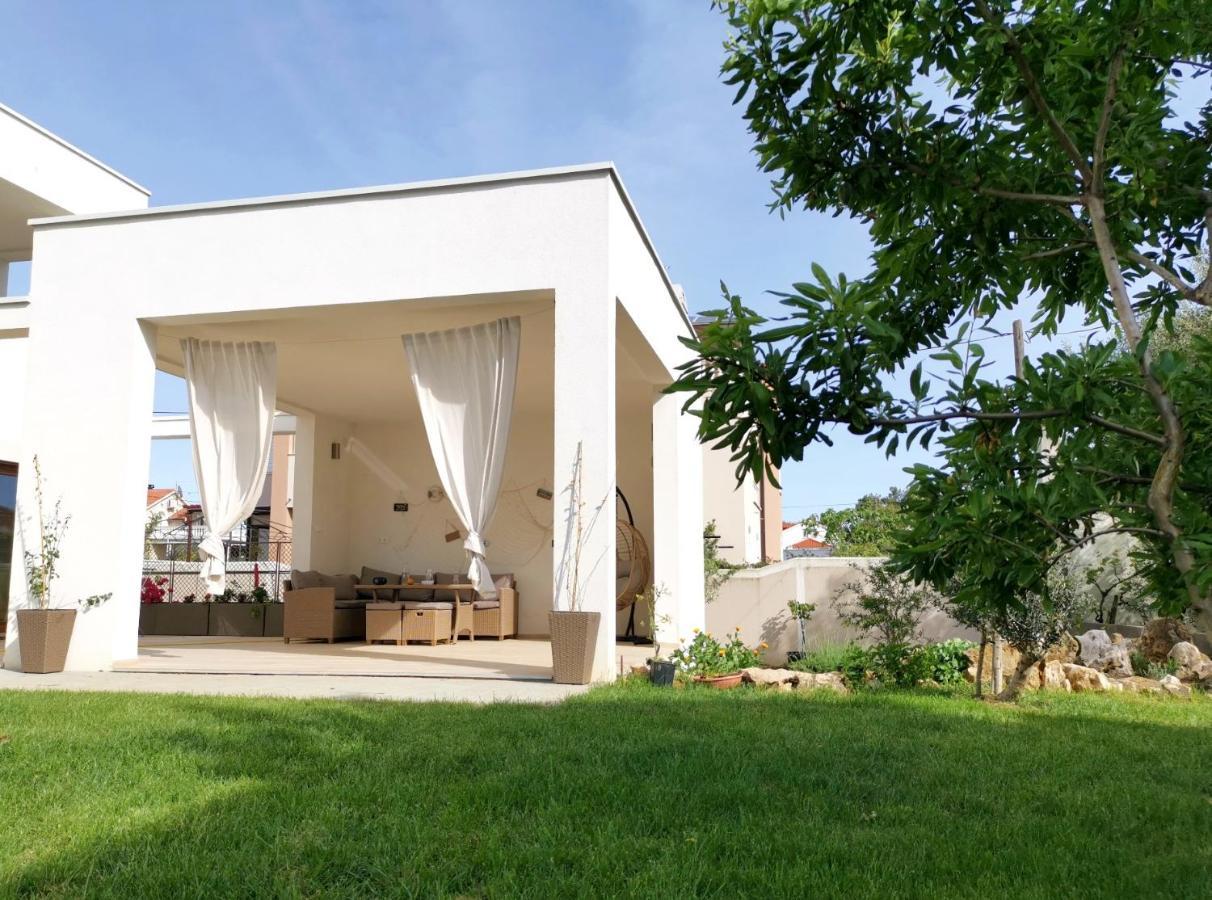Apartments Leticia Врси Экстерьер фото