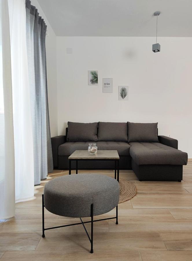 Apartments Leticia Врси Экстерьер фото