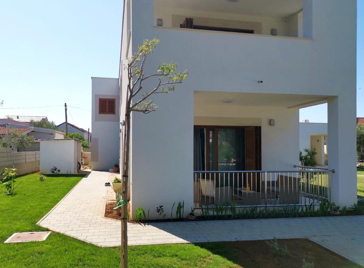 Apartments Leticia Врси Экстерьер фото
